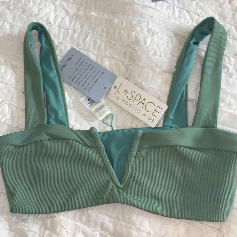 L space bikini top